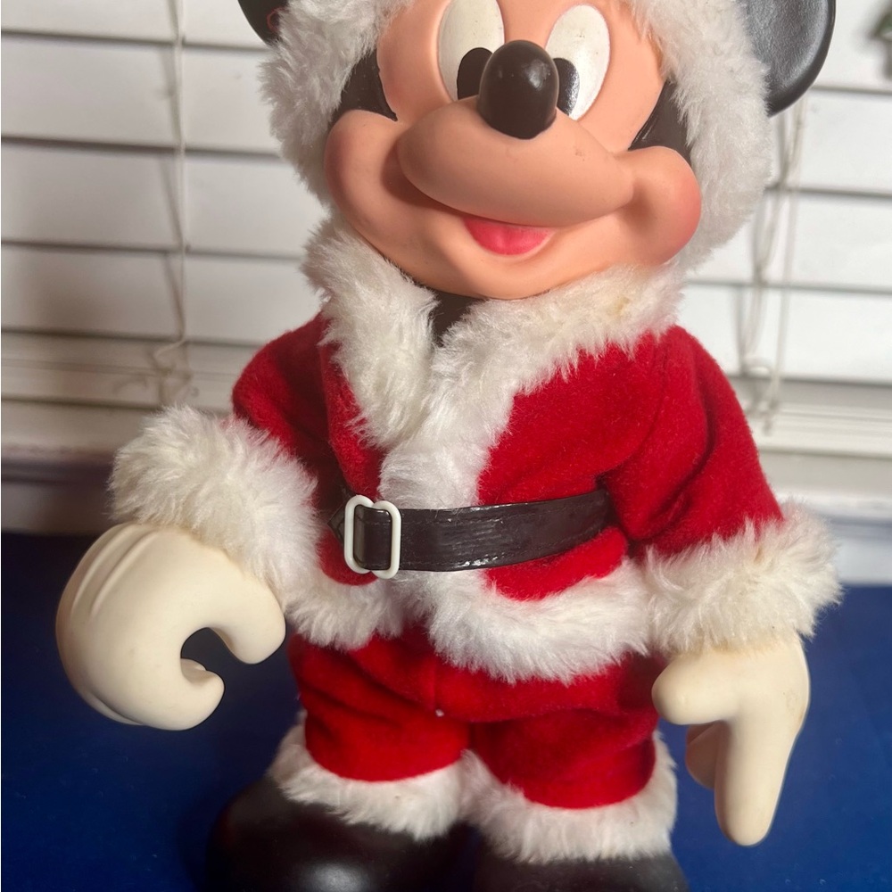 Vintage 10” vinyl Santa Mickey doll